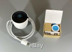 Google Nest Cam Outdoor 1080p Security Camera (NC2100ES) White. Open Box