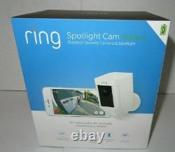 Ring Spotlight Cam Battery Outdoor Security Camera & Spotlight 7G-8SB1S7WEN NEW