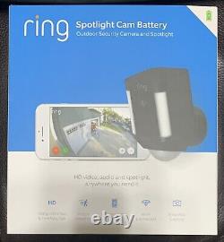 Ring Spotlight Cam Battery Outdoor Security Camera and Spotlight New